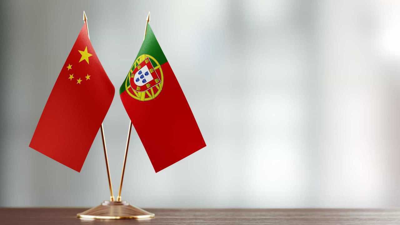 O passado e o futuro do ensino de chinês em Portugal
